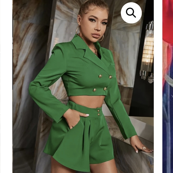 NWT GREEN DOUBLE BREASTED CROPPED MINI SHORT MATCHING SET SIZE: SMALL-LARGE - Picture 9 of 11